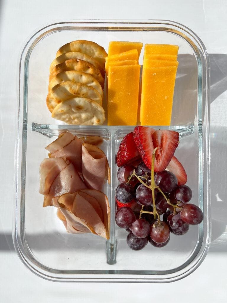 Sharp Cheddar Lover Snack Box