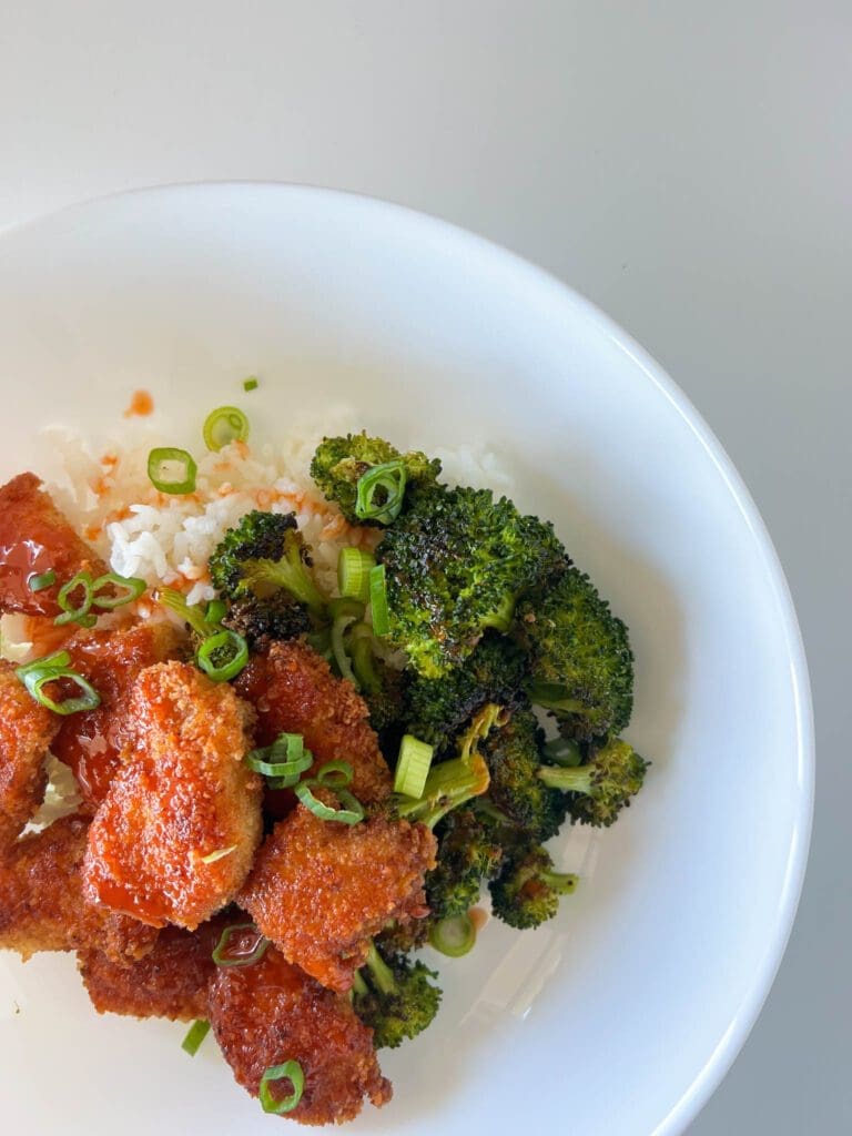 Crispy Buffalo Honey Chicken Bowl