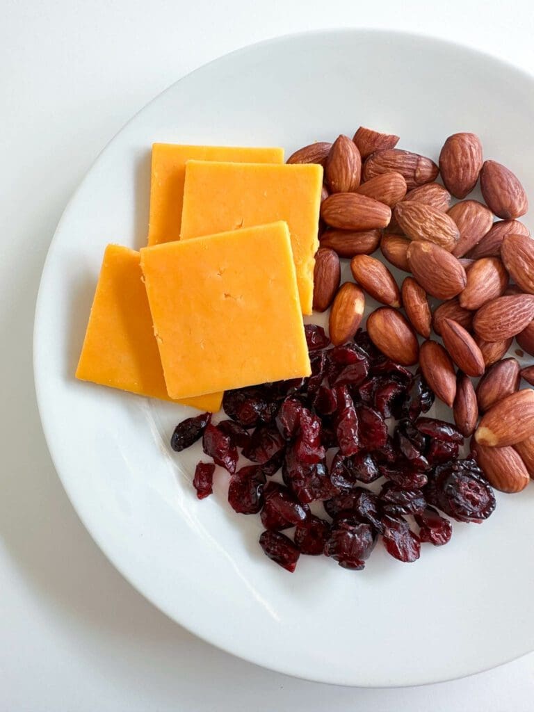 Cheddar Snack Plate