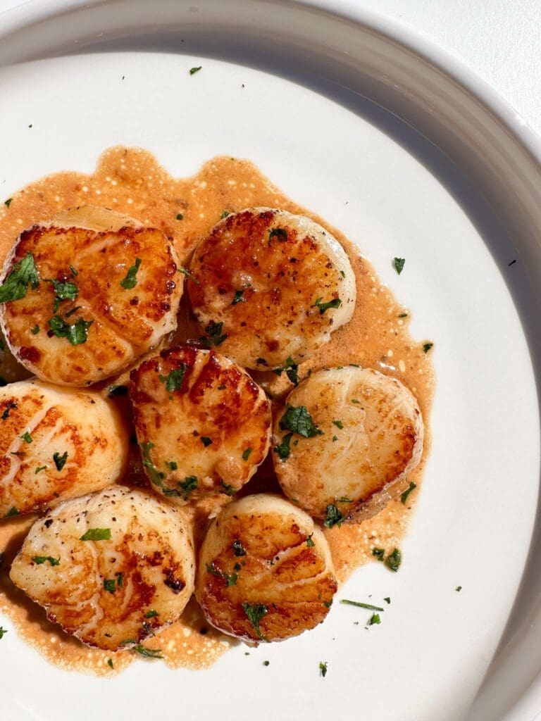 Creamy Garlic Scallops
