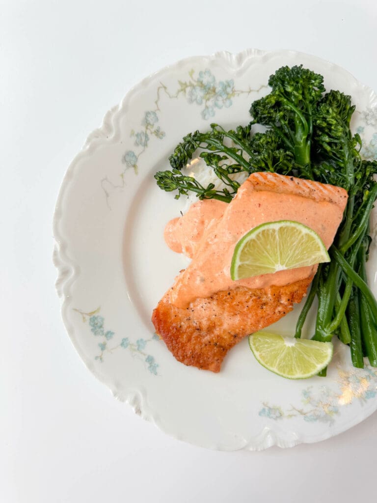 Crispy Salmon and Red Pepper Aioli